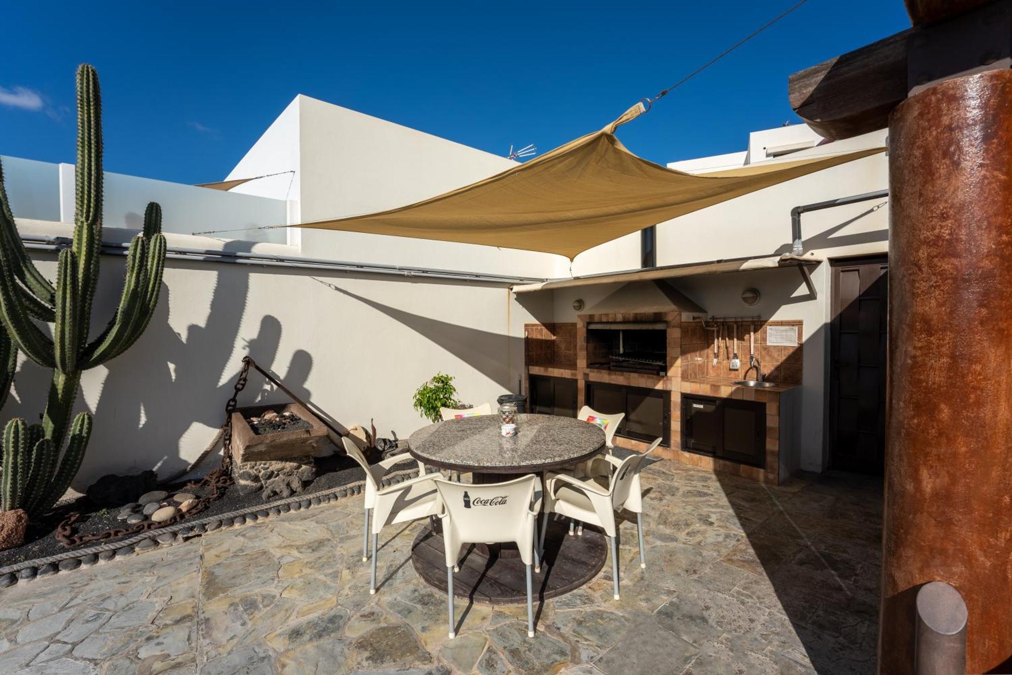 V Princesa Piscina Con Piscina Climatizada Y Bbq Puerto del Carmen  Ngoại thất bức ảnh
